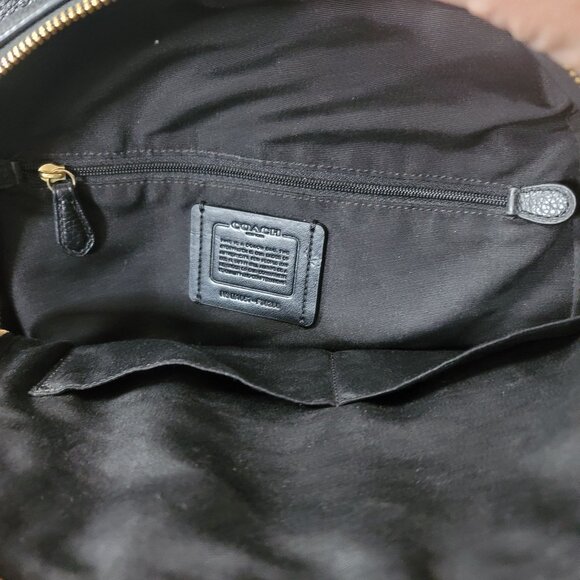 Authentic Coach Charlie Backpack in Pebble Leather No M1657-F38288 - Picture 1 of 6